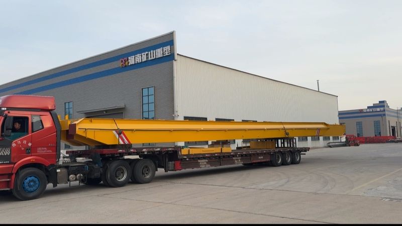 電動葫蘆橋式起重機(jī) LH10t-27.95m 電動單梁起重機(jī) LD5t—23.3m 制作完成，發(fā)往浙江省金華市交付客戶使用